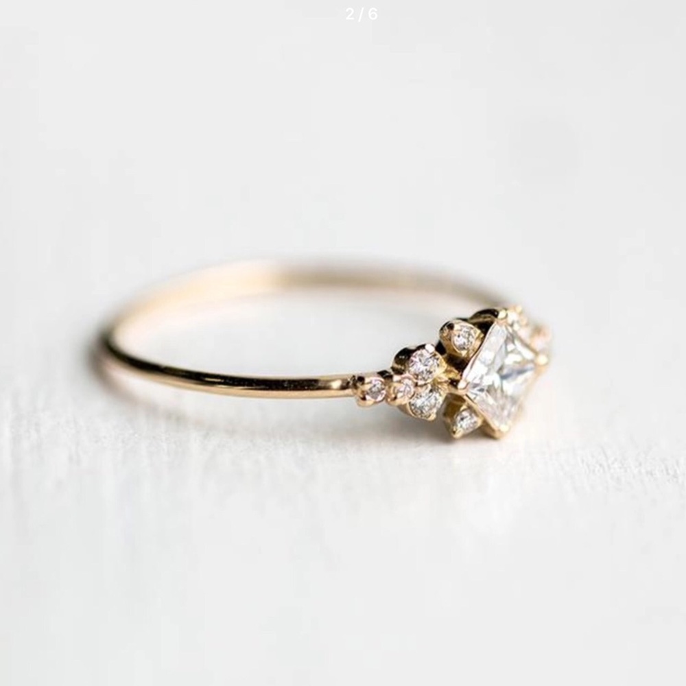 18K Gold Filled White Sapphire Lady’s Fashion Ring - Picture 3 of 6